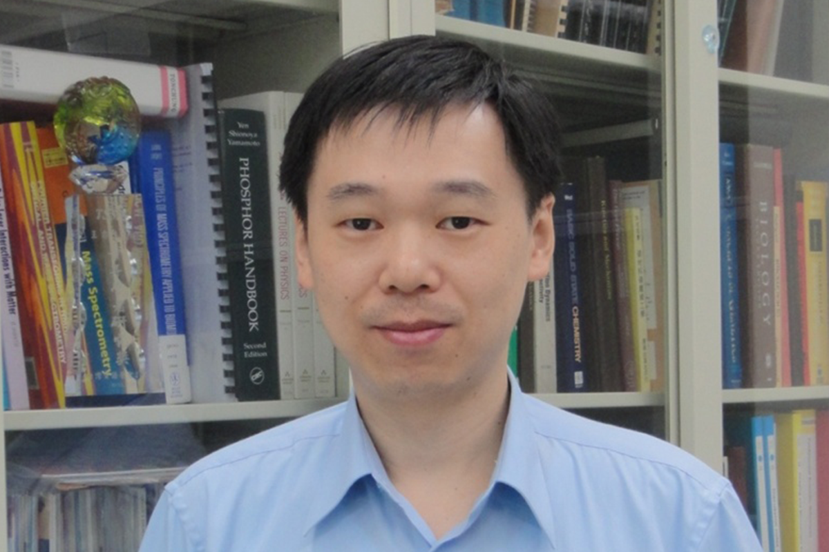 Dr. Yi-Sheng Wang won 2011 Taiwan Society for Mass Spectrometry Award